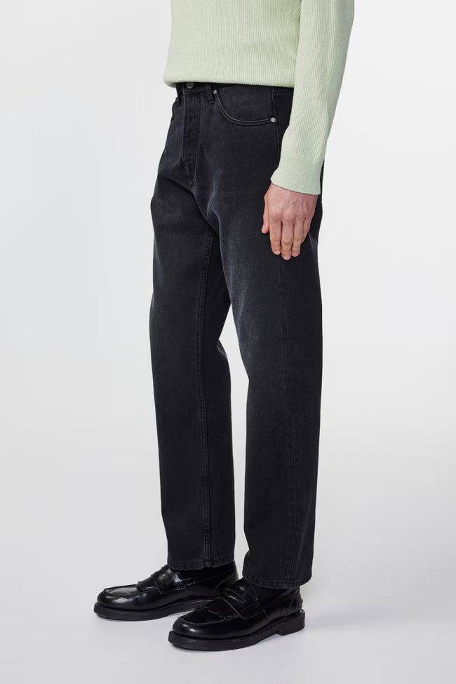 NN07 Sonny Straight Leg Jean