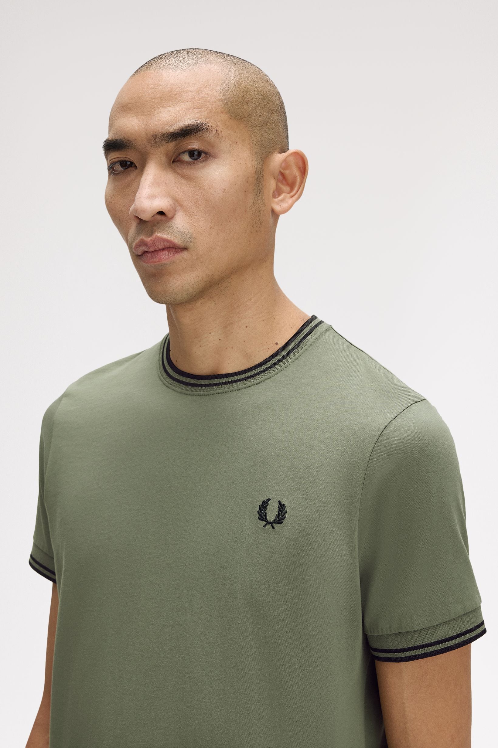 Fred Perry T-Shirt Neck And Sleeve Ribbing